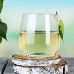 خواص عرق بیدمشک در طب سنتی برای کاهش اضطراب و بهبود خواب