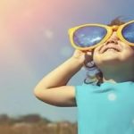 عینک آفتابی بزنید! به دلیل دور ماندن از این  ۳ آسیب  اشعه UV