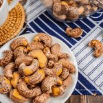 خواص شگفت‌انگیز بادام هندی برای سلامت خانم‌ها