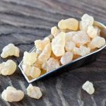 خواص کتیرا برای معده از نظر طب سنتی چیست؟ + روش مصرف