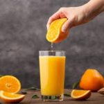 تنظیم فشار خون و چربی خون با نوشیدن روزانه این آب میوه