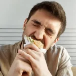 سندروم اشتهای سیری‌ناپذیر پس از عفونت ویروسی در نوجوانان | پشت پرده یک تغییر عجیب در بدن پس از بیماری