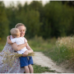 وابستگی افراطی و اثرات آن بر رشد استقلال