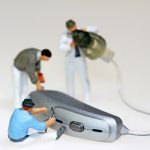 بررسی قیمت، تعمیر و فروش سمعک در ایران