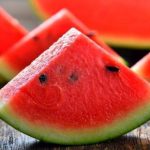 حکمت نماد شدن هندوانه و انار برای شب یلدا در طب سنتی است/ مصلح انار و هندوانه