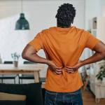 علل، علائم، تشخیص و درمان کمردرد ناشی از تنگی کانال نخاعی